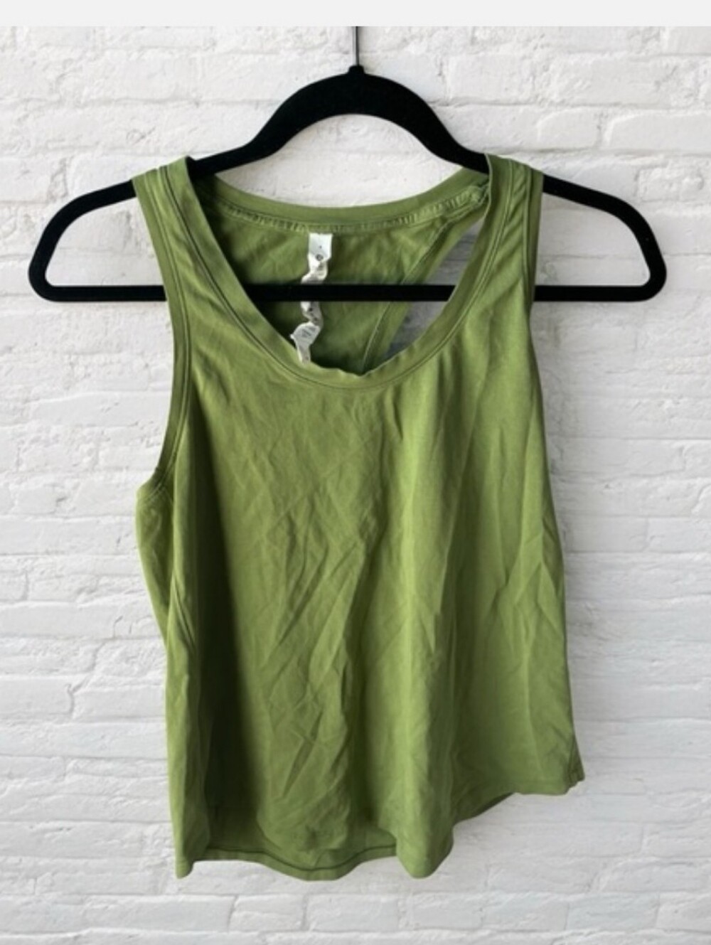 Lululemon // Green Sleeveless Flowy Women's Tank Top Racerback